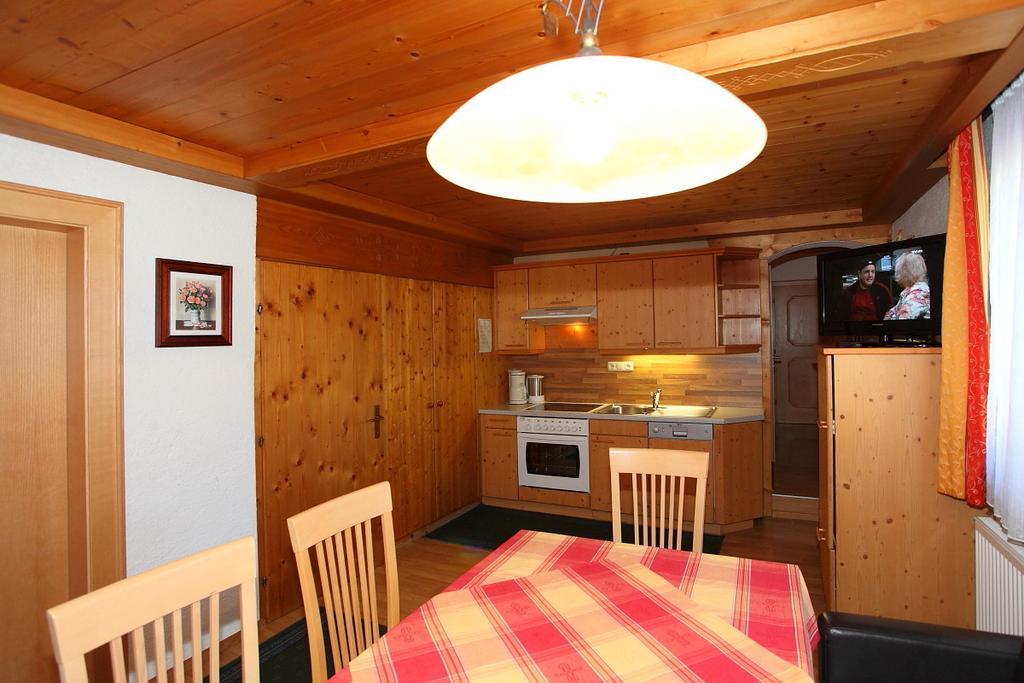 Appartements Wirnsperger กรอสซาร์ล ห้อง รูปภาพ